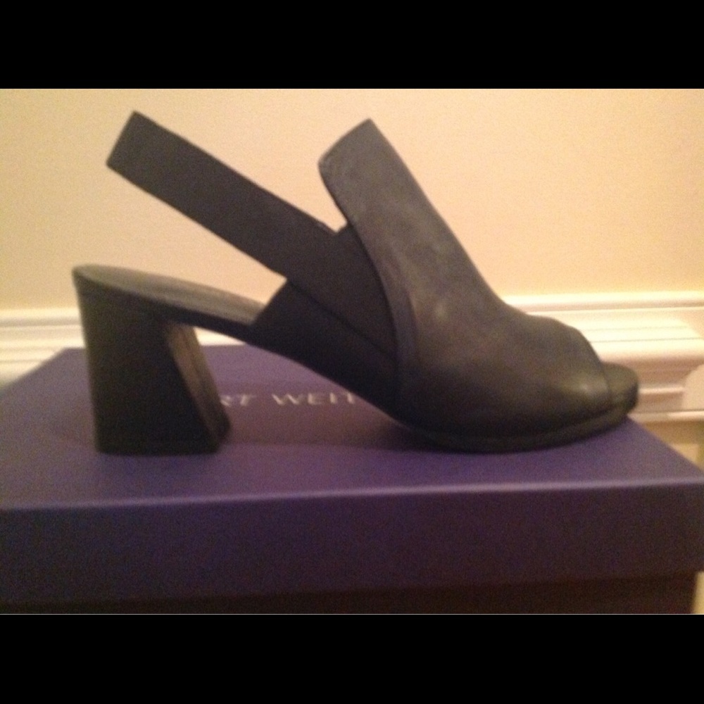 Stuart Weitzman “Giveback” shoes NEW 8.5